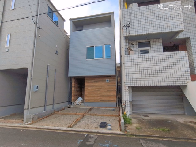 新築戸建て 名古屋市北区生駒町134 1号棟 外構