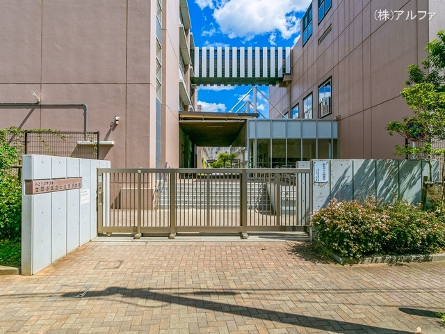 世田谷区立上北沢小学校