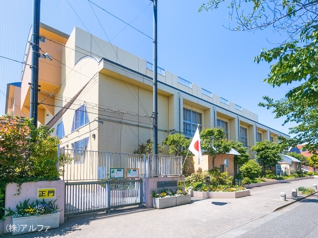 世田谷区立東深沢中学校