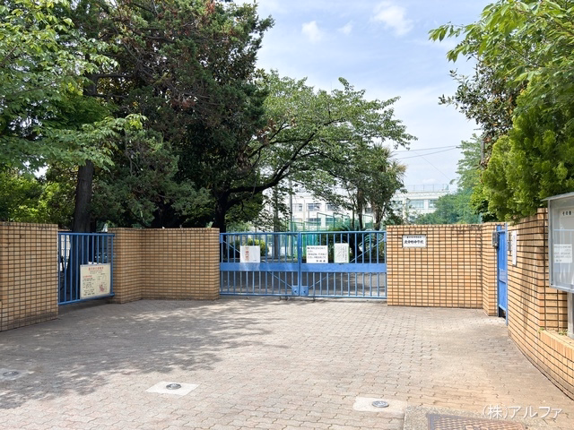 中野区立北中野中学校