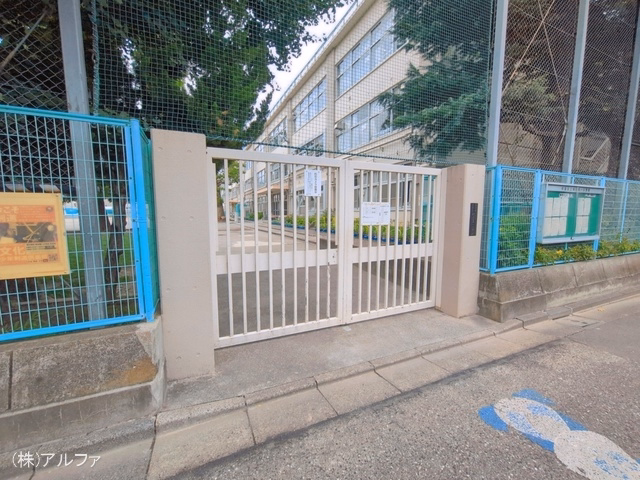 杉並区立桃井第一小学校