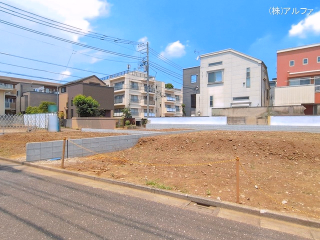 新築戸建て 杉並区上高井戸218 No.3 更地・土地