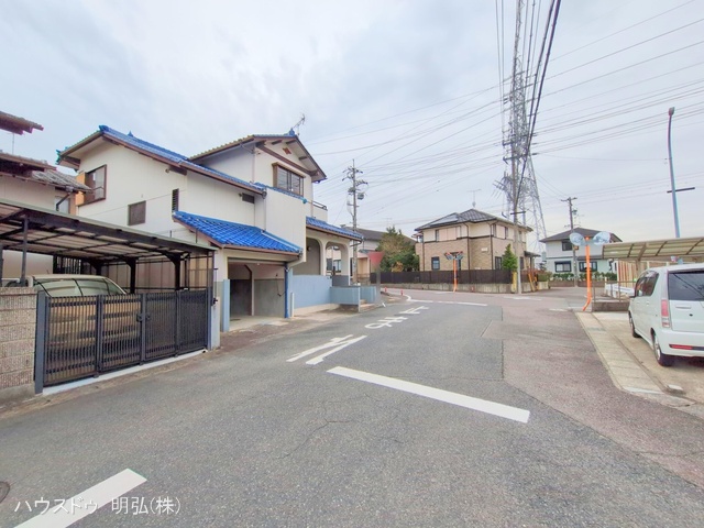 愛知県小牧市古雅４丁目の中古戸建て完成写真 2025年1月26日撮影