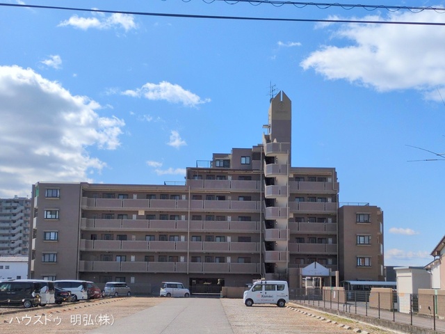 愛知県小牧市堀の内３丁目のマンション『シャトー堀の内』外観写真 2025年3月6日撮影