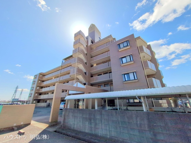 愛知県小牧市堀の内３丁目のマンション『シャトー堀の内』外観写真 2025年3月6日撮影