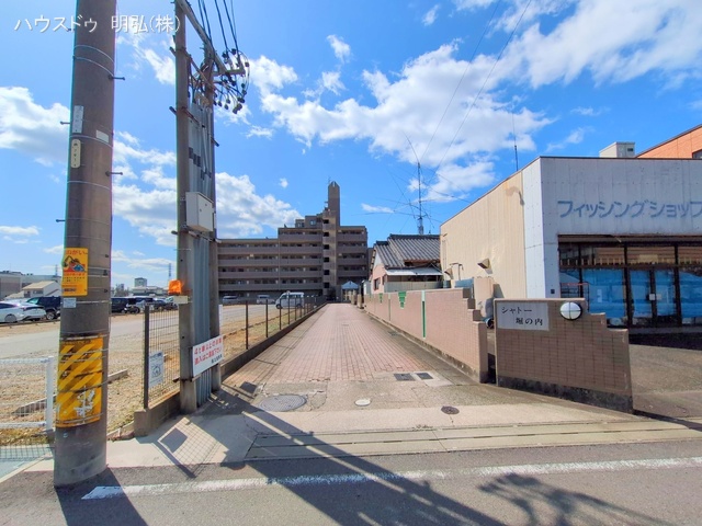 愛知県小牧市堀の内３丁目のマンション『シャトー堀の内』外観写真 2025年3月6日撮影