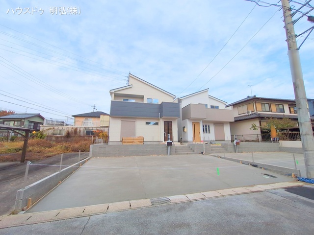 愛知県小牧市大字本庄の新築戸建て外構写真 2025年11月26日撮影