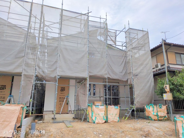 愛知県小牧市大字本庄の新築戸建てシート写真 2025年10月19日撮影