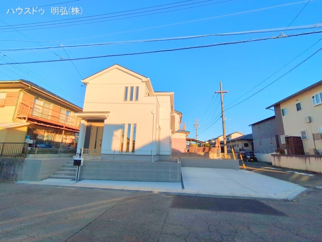 愛知県小牧市大字本庄の新築戸建て完成写真 2025年12月17日撮影