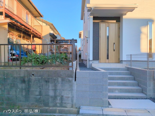 愛知県小牧市大字本庄の新築戸建て完成写真 2025年12月17日撮影