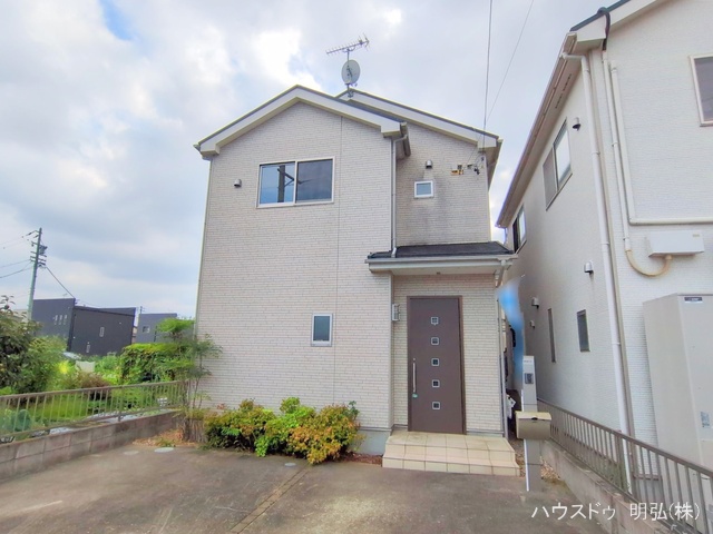 愛知県岩倉市鈴井町中島の中古戸建て完成写真 2025年10月6日撮影