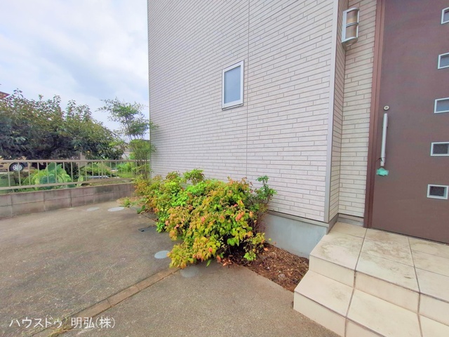 愛知県岩倉市鈴井町中島の中古戸建て完成写真 2025年10月6日撮影