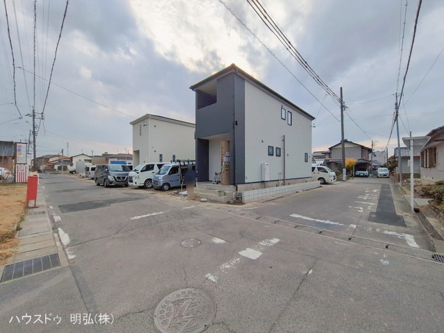 愛知県岩倉市八剱町郷の新築戸建て外構写真 2026年2月5日撮影