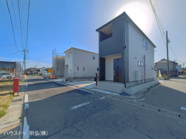 愛知県岩倉市八剱町郷の新築戸建て完成写真 2026年3月26日撮影