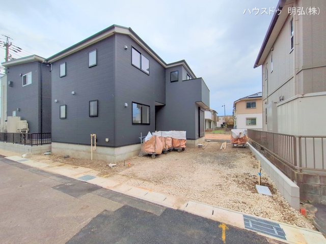 愛知県北名古屋市久地野北浦の新築戸建て外構写真 2025年12月7日撮影