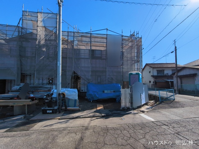 愛知県北名古屋市六ツ師松葉の新築戸建てシート写真 2026年3月18日撮影
