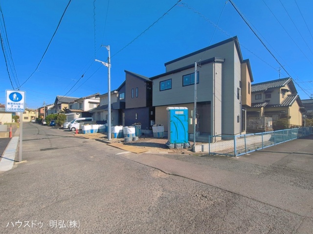 愛知県北名古屋市六ツ師松葉の新築戸建て外構写真 2026年4月7日撮影