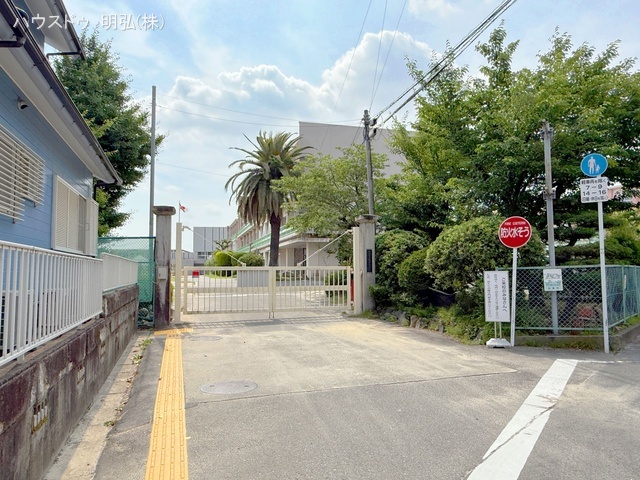 岩倉市立岩倉北小学校 距離470m