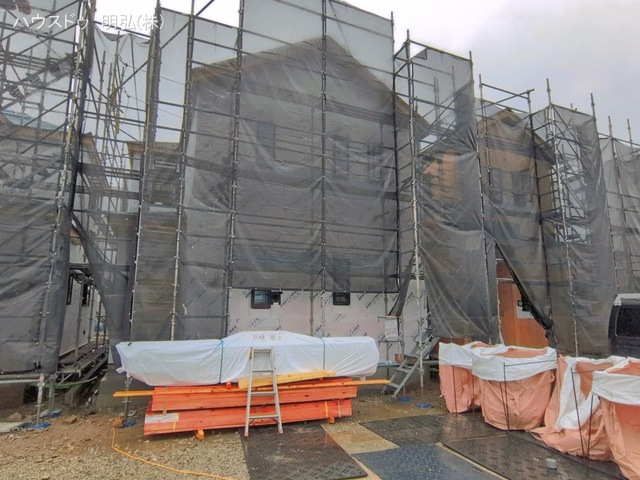 愛知県北名古屋市鍜治ケ一色西一丁目の新築戸建てシート写真 2026年3月30日撮影