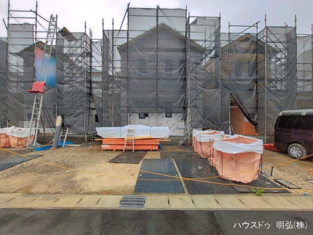 愛知県北名古屋市鍜治ケ一色西一丁目の新築戸建てシート写真 2026年3月30日撮影