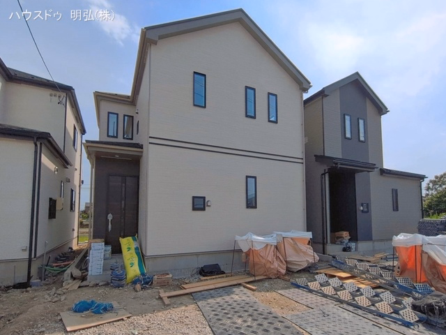 愛知県北名古屋市鍜治ケ一色西一丁目の新築戸建て外構写真 2026年5月11日撮影