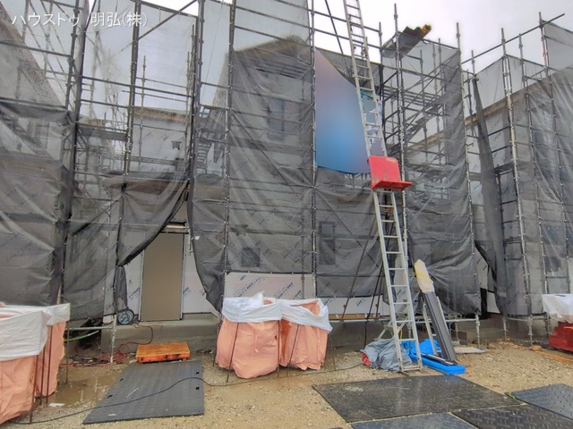 愛知県北名古屋市鍜治ケ一色西一丁目の新築戸建てシート写真 2026年3月30日撮影