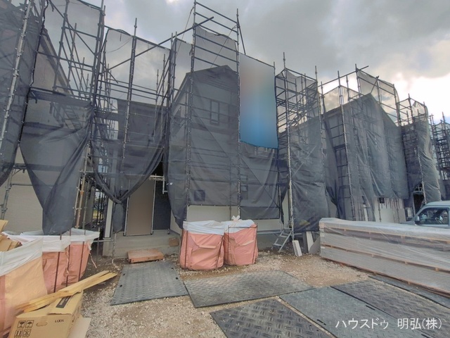 愛知県北名古屋市鍜治ケ一色西一丁目の新築戸建てシート写真 2026年4月19日撮影