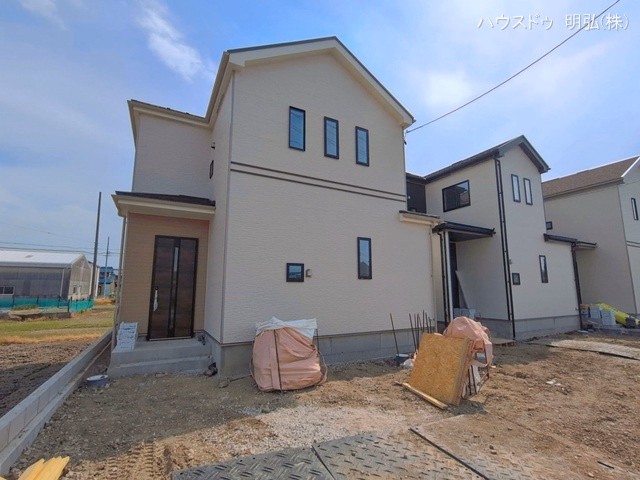 愛知県北名古屋市鍜治ケ一色西一丁目の新築戸建て外構写真 2026年5月11日撮影