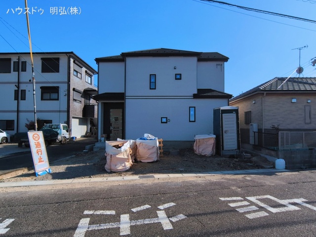 愛知県北名古屋市熊之庄牛流の新築戸建て外構写真 2026年3月9日撮影