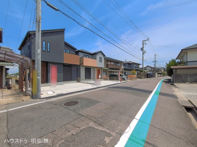 愛知県小牧市藤島１丁目の新築戸建て完成写真 2026年5月12日撮影