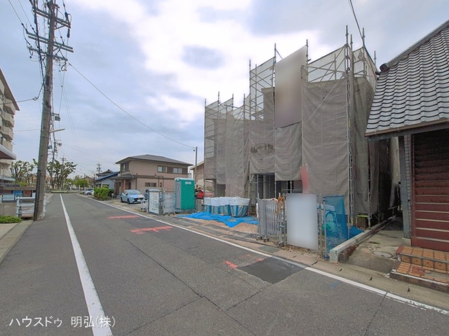 愛知県小牧市小牧２丁目の新築戸建てシート写真 2026年4月21日撮影