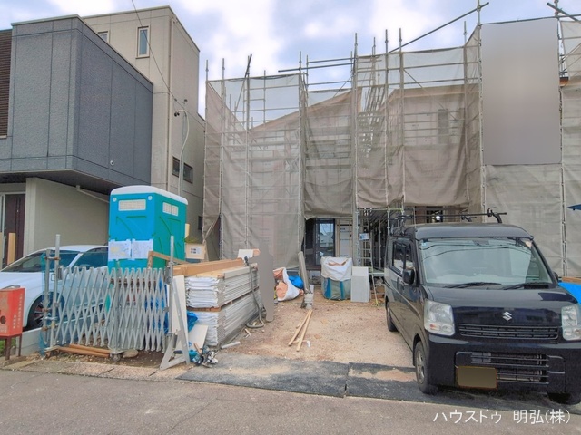 愛知県小牧市小牧1丁目の新築戸建てシート写真 2026年4月21日撮影