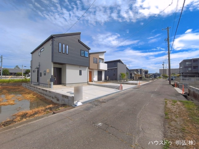 北名古屋市鍜治ケ一色村内西（戸建）01 完成