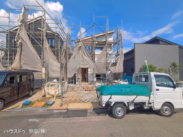 愛知県北名古屋市鍜治ケ一色村内西の新築戸建てシート写真 2026年6月28日撮影