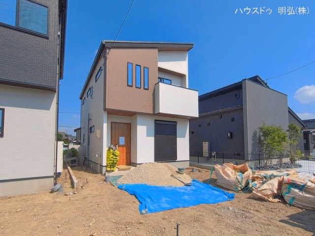 新築戸建て 北名古屋市第1鍜治ヶ一色 2号棟 外構