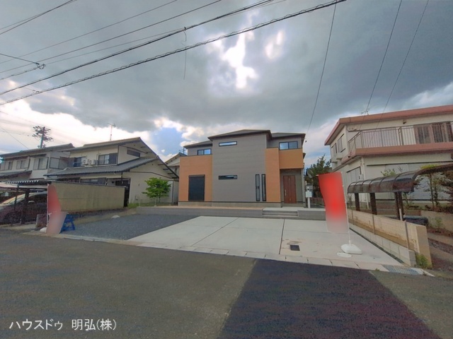 愛知県小牧市古雅4丁目の新築戸建て完成写真 2026年5月12日撮影