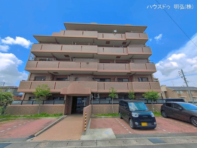 愛知県小牧市堀の内４丁目のマンション『シャトー小牧山』外観写真 2026年4月19日撮影