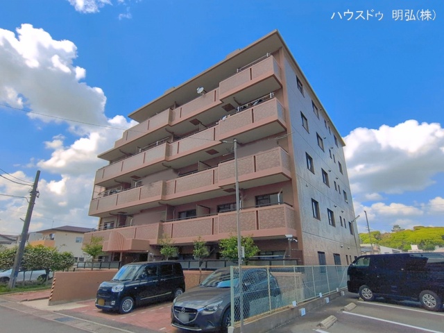 愛知県小牧市堀の内４丁目のマンション『シャトー小牧山』外観写真 2026年4月19日撮影