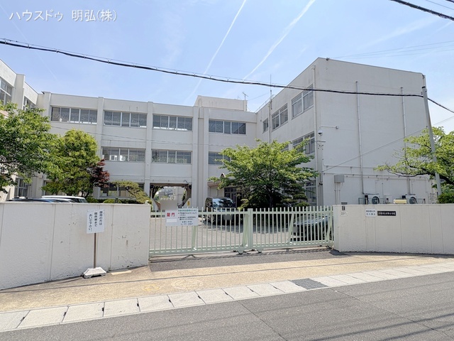 小牧市立米野小学校　距離850m