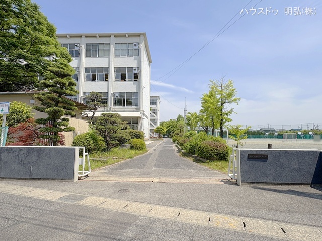 小牧市立応時中学校　距離950m