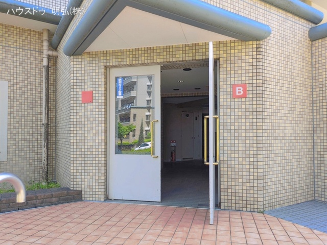 愛知県小牧市城山1丁目のマンション『サンハイツ中央台B棟』外観写真 2026年6月9日撮影