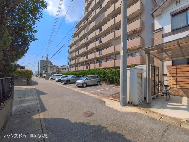 愛知県小牧市大字間々原新田のマンション『宝マンション小牧』外観写真 2026年6月29日撮影
