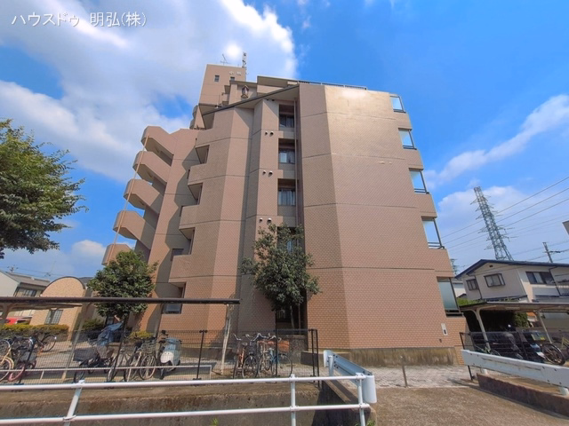 愛知県小牧市大字間々原新田のマンション『宝マンション小牧』外観写真 2026年6月29日撮影