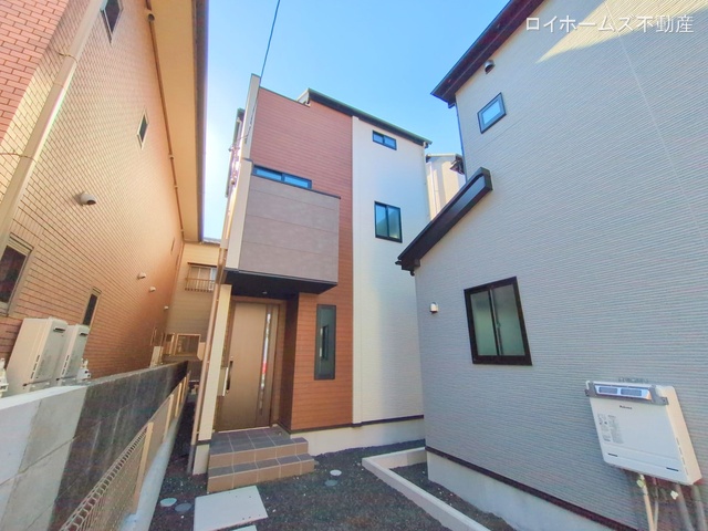 愛知県名古屋市天白区塩釜口２丁目の新築戸建て完成写真 2025年11月18日撮影