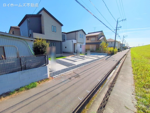 愛知県名古屋市中川区下之一色町字松蔭7丁目の新築戸建て完成写真 2025年10月29日撮影