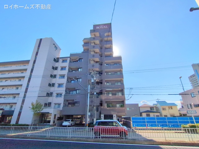 愛知県名古屋市昭和区藤成通１丁目のマンション『プロクシィロイヤル桜山』外観写真 2025年11月18日撮影