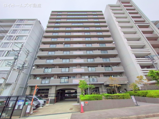 愛知県名古屋市中区栄１丁目のマンション『グラン・コート白川公園』外観写真 2025年10月13日撮影
