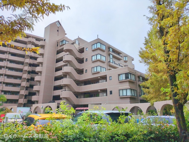 愛知県名古屋市昭和区滝川町のマンション『サザンヒル八事三号棟』外観写真 2025年10月15日撮影