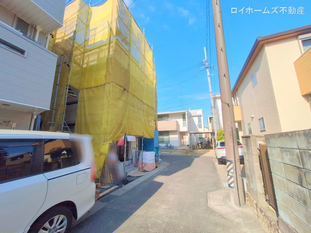 愛知県名古屋市西区城町の新築戸建てシート写真 2025年12月10日撮影