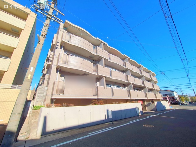 愛知県名古屋市名東区亀の井２丁目のマンション『ダイアパレス一社』外観写真 2025年12月21日撮影